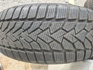 Pneumatici invernali Uniroyal Winterexpert