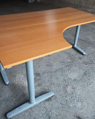 Scrivania angolare IKEA GALANT