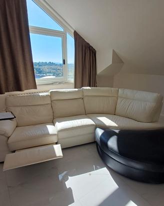 divani-tre armardi-tavolo