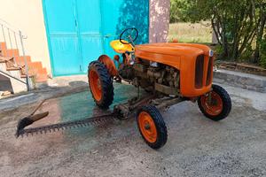 Fiat La Piccola 18 con barra falciante