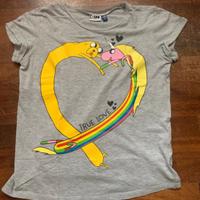 Maglietta grigia con decorazione