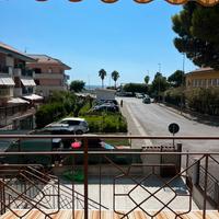 1º piano vista mare ad Aprile, Maggio e Giugno