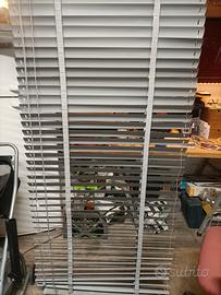 due tende alla veneziana da 50mm 