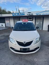 Lancia Ypsilon 1.2 69 CV 5 porte GPL Ecochic Silve