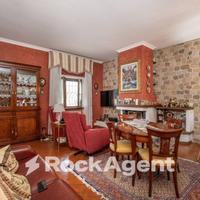 PORZIONE BIFAMILIARE MAGLIANA/MURATELLA DIVISIBILE