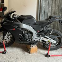 Aprilia 125 rs4