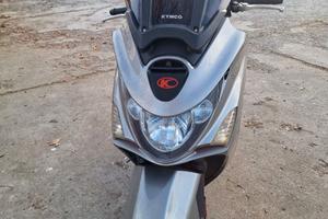 Scooter  Kymko  xciting 300