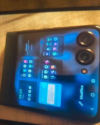 Motorola radz 60 ultimo modello 256