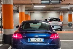 Audi tt 2.0 Tdi S-line 