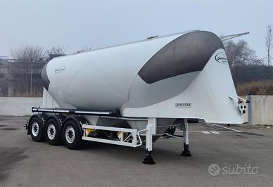 Semirimorchio cisterna cemento