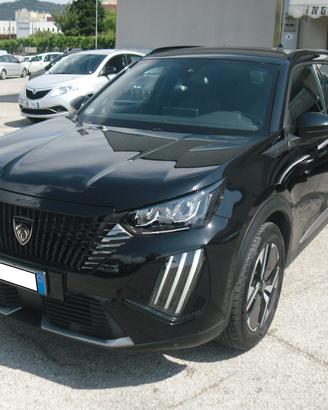 Peugeot 2008 PureTech 130 S&S EAT8 Allure, AUTO, P