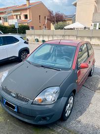 Ford Fiesta 1.4 Tdci 2006 marciante incidentata