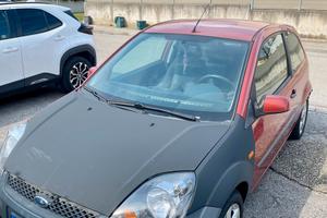 Ford Fiesta 1.4 Tdci 2006 marciante incidentata