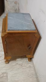 comodino amtico
