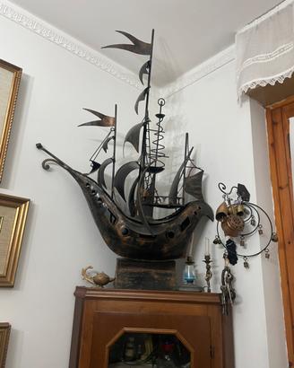 Nave in rame