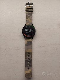 Smartwatch con quadrante tondo in vari colori