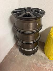 4 Cerchi usati Fiat Tipo da 17 neri..