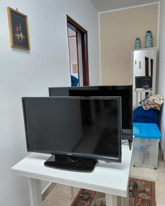 due tv 32 pollici haier in perfette condizioni