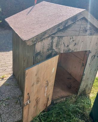 Casetta in legno per Cane. Animali o Bambini