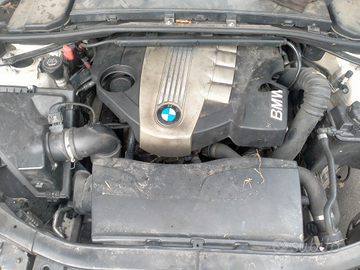 Ricambi bmw 320d 2009