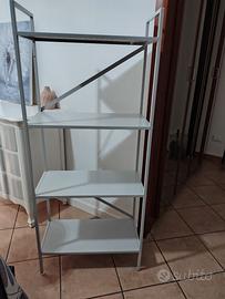 Libreria in ferro Ikea