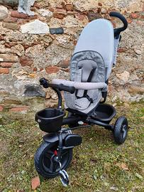Triciclo a pedali kinderkraft aveo