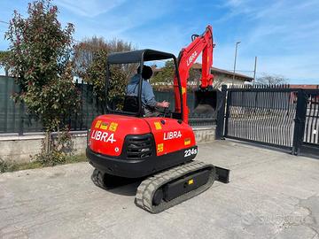 E132 Escavatore 26 q Libra 224 S