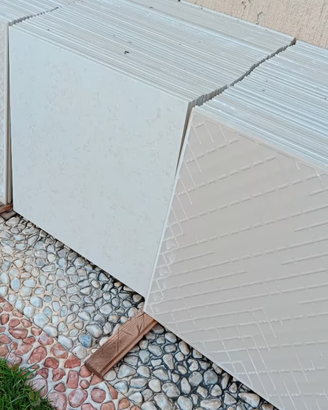 Piastrelle pavimento interno