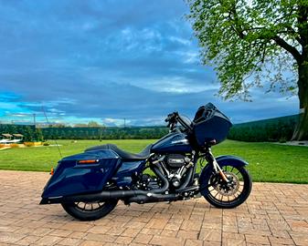 Road Glide 114