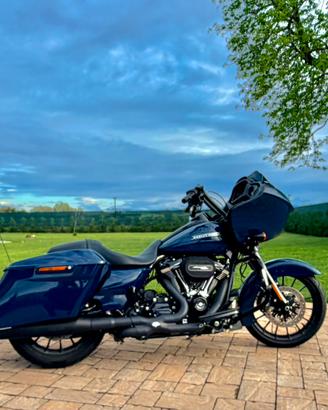 Road Glide 114