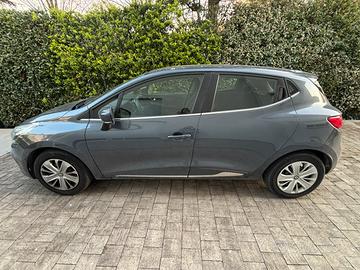 Renault Clio immatricolata dicembre 2017