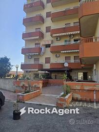 Appartamento di 90 m² con 2 locali a Marina di Gio