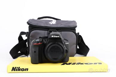 Nikon D5300 USATO GARANTITO PER DUE ANNI