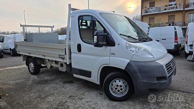 FIAT Ducato 35 2.3 MJT PL Cabinato cassone fisso