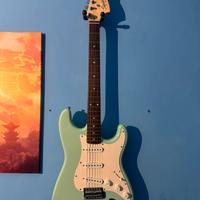 Fender Stratocaster affinity limited surf green