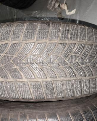 gomme usate 2555518 Winter GOODYEAR - ULT - 795