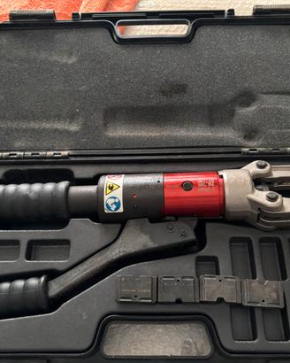 Pressa oleodinamica 2 motrici