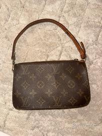 Pochette LOUIS VUITTON