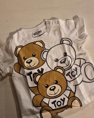 tshirt moschino