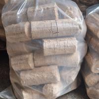 tronchetti composti da segatura e trucioli kg. 22 