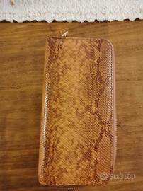 Portafoglio finto pitone marroncino