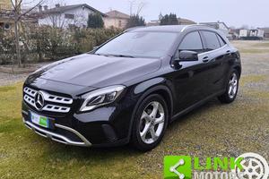 MERCEDES-BENZ GLA 180 Sport