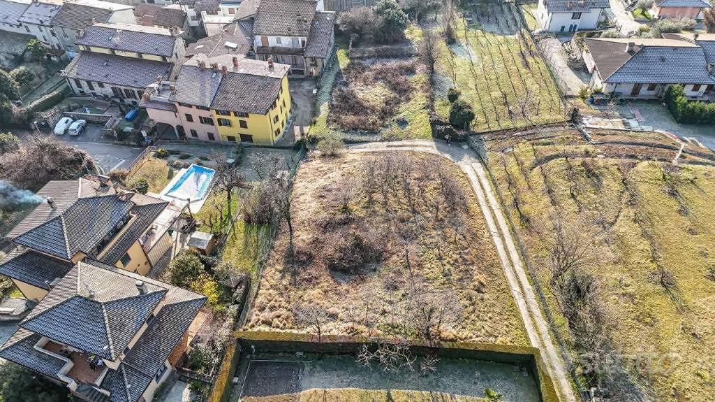 Terreno di 695 m² a San Paolo d'Argon - Altro