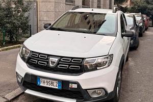 DAVIA SANDERO STEPWAY