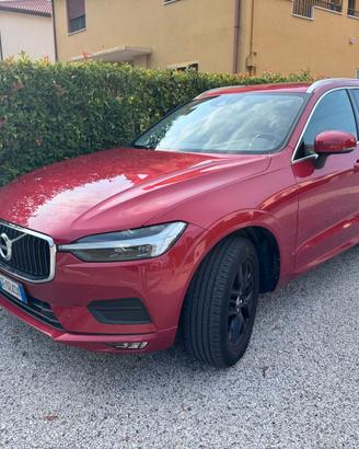 Volvo XC60 2.0 b4 Momentum Pro awd