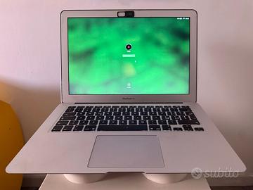 Macbook air 13' Mid2011