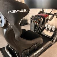 Simulatore di guida con pc gamer