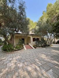 Villa indipendente zona Urmo Belsito
