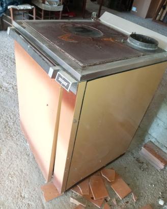 TERMOCUCINA A LEGNA TERMOROSSI MODELLO BOSKYl
