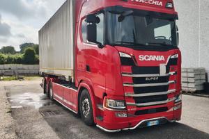 Scania S450